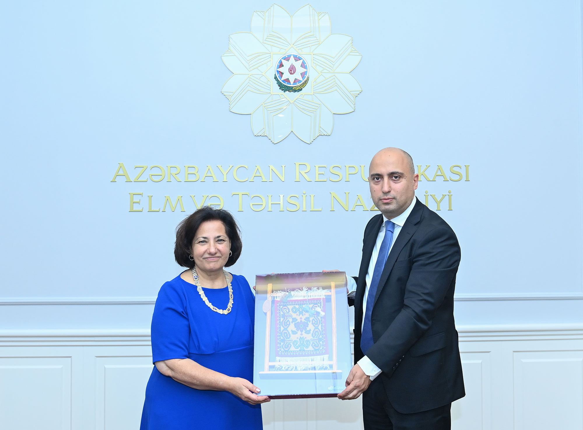 Azerbaijani Minister of Science and Education meets with